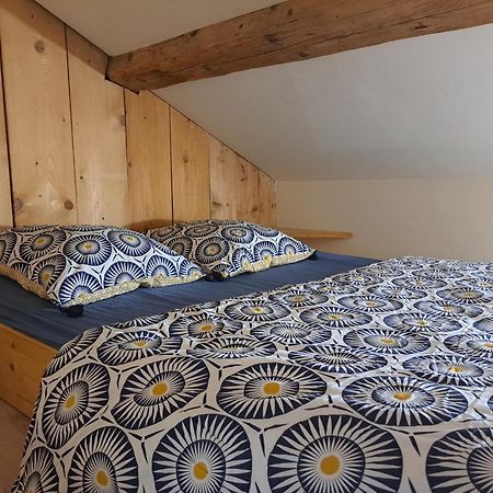 Studio Meuble Proche Conseil Departemental Du Jura Lons-le-Saunier Bagian luar foto