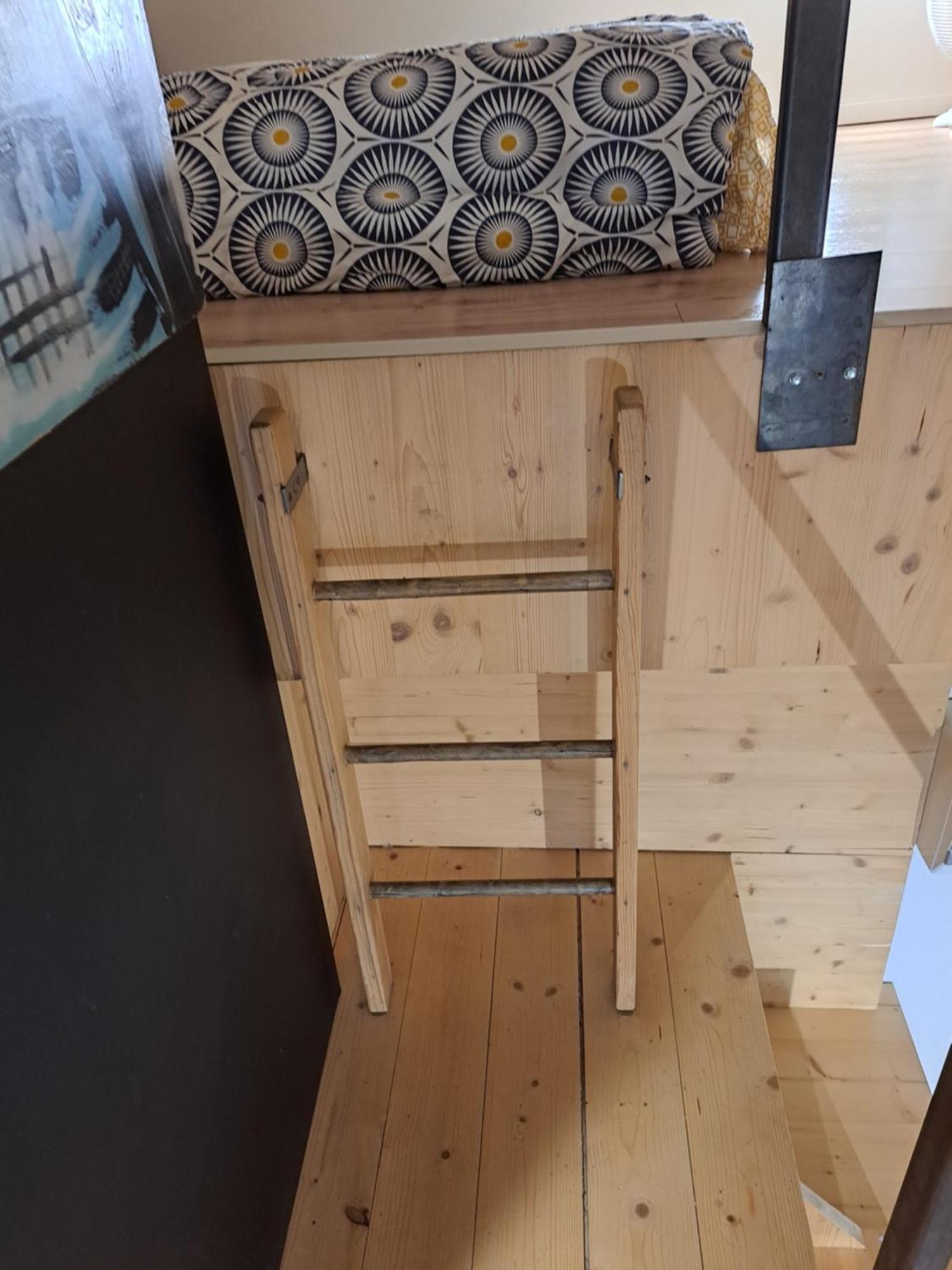 Studio Meuble Proche Conseil Departemental Du Jura Lons-le-Saunier Bagian luar foto