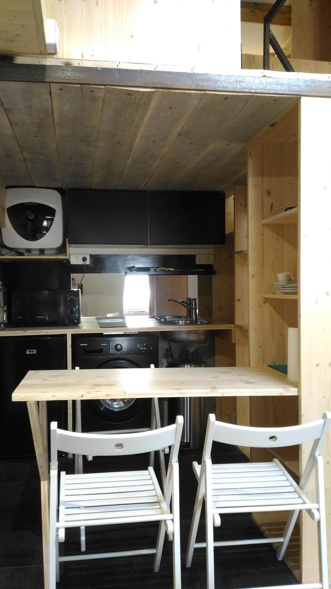 Studio Meuble Proche Conseil Departemental Du Jura Lons-le-Saunier Bagian luar foto